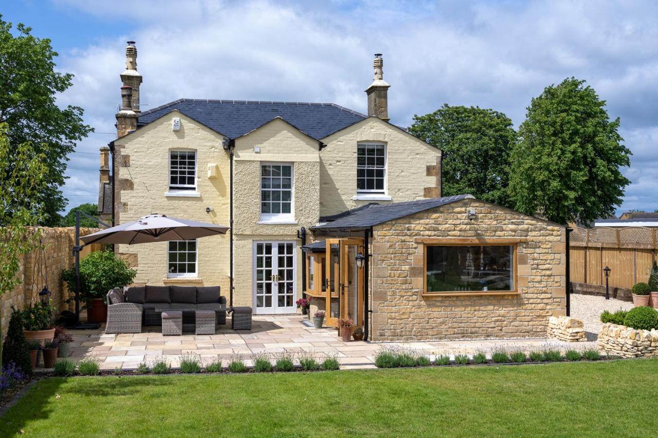 Cotsall House Бродуей Екстериор снимка